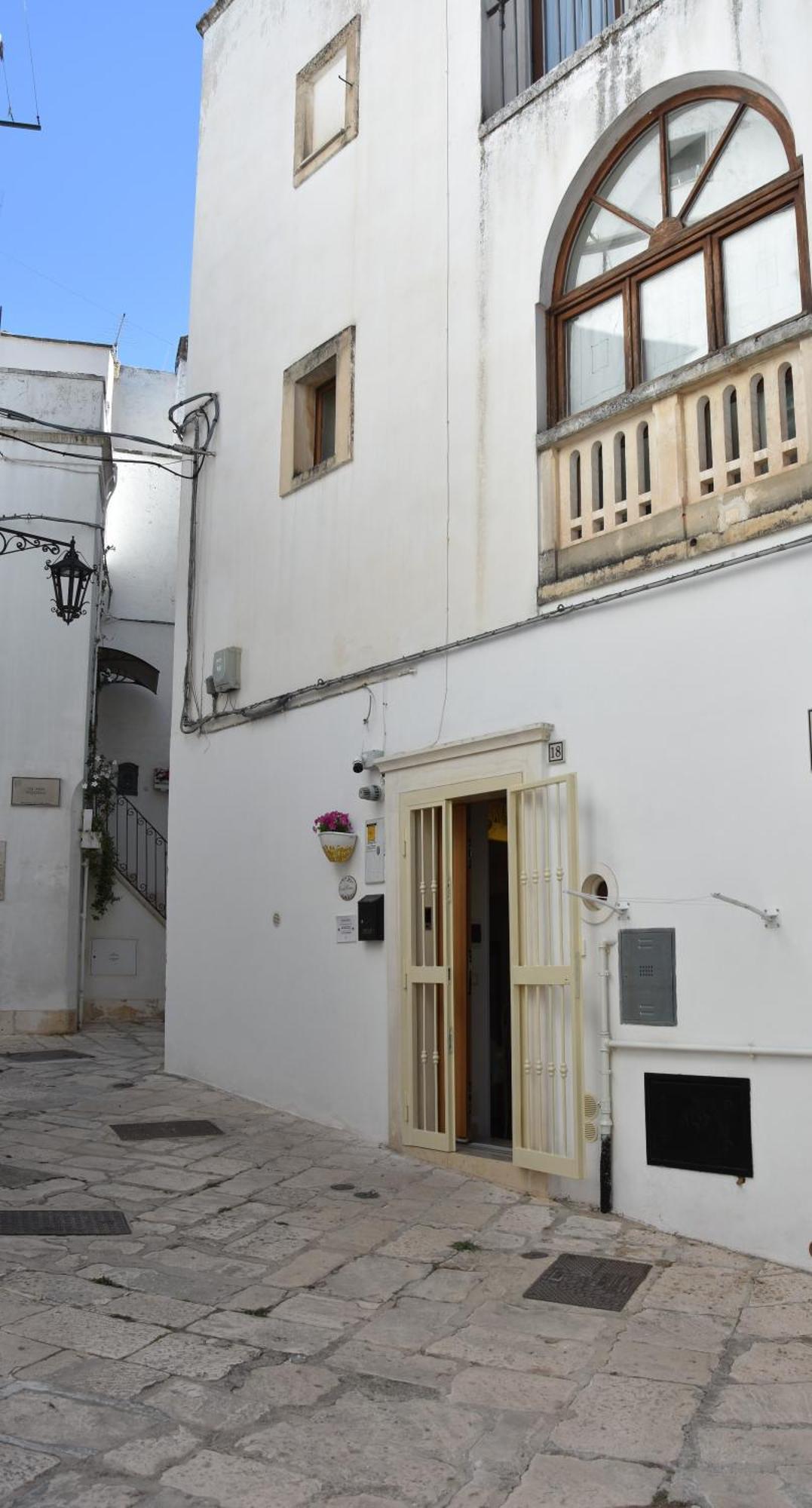 Piccola Pietra Apartment Martina Franca Ngoại thất bức ảnh